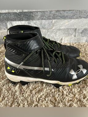 Under Armour Black & Neon Green Mid-Top Baseball Cleats